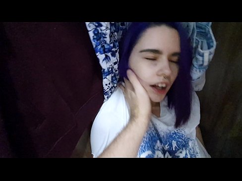 ❤️ พบน้องสาวของฉันในตู้เสื้อผ้าและช่วยเธอหลั่ง ❤️ โป๊ ที่ th.porn-93.ru